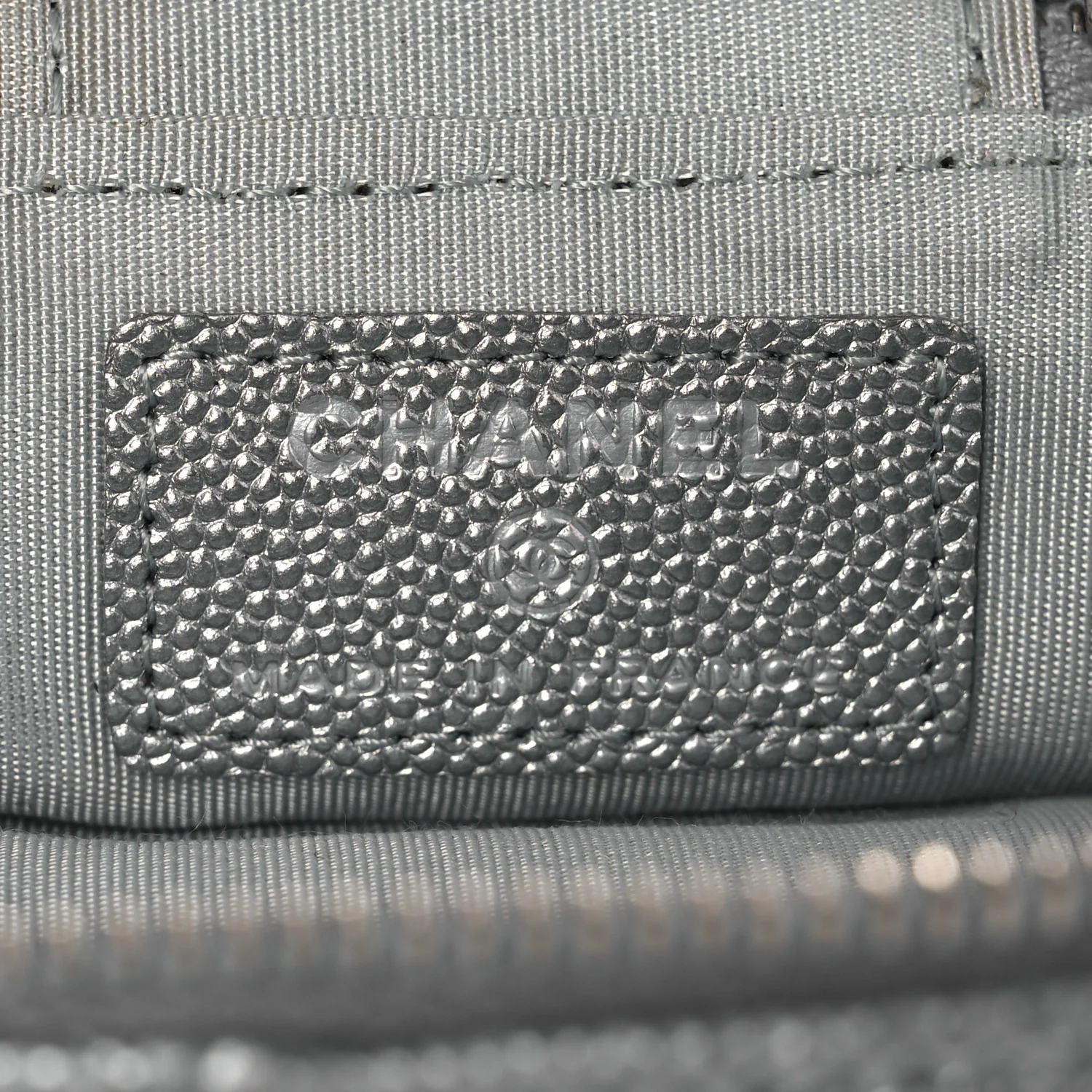 Metallic Caviar Quilted Mini Top Handle Vanity With Chain Silver - Image 6