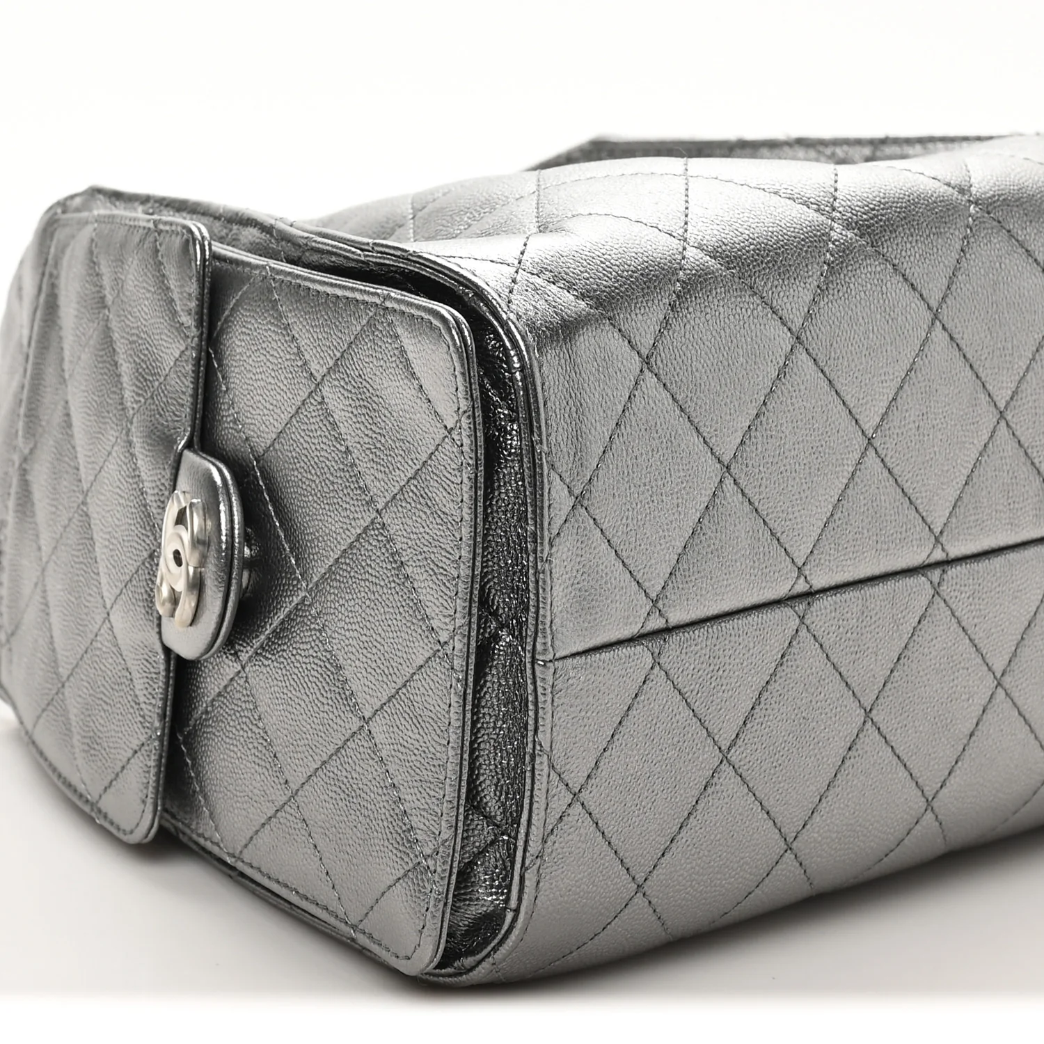 Metallic Caviar Quilted Small Chanel 25 Handbag Anthracite - Image 17
