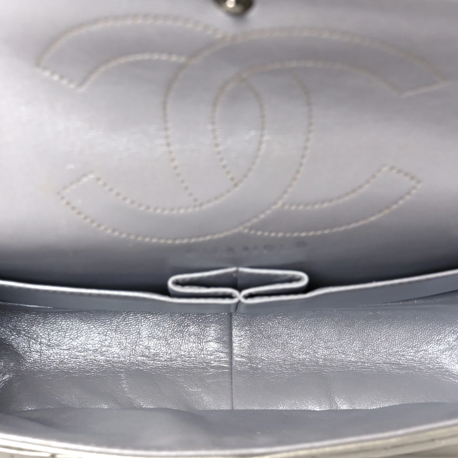 Metallic Lambskin Quilted 2.55 Reissue 226 Flap Silver - Image 5