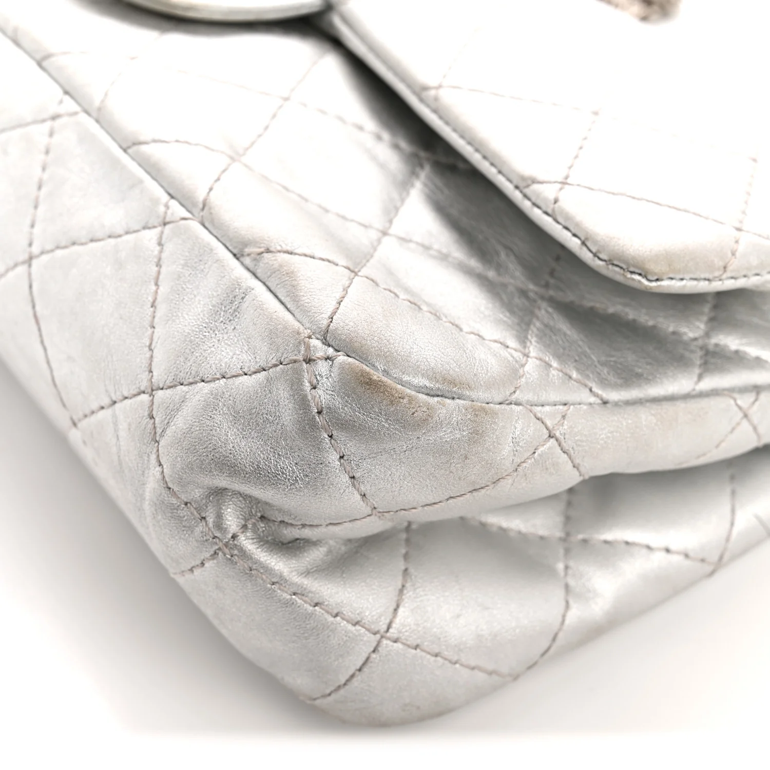 Metallic Lambskin Quilted 2.55 Reissue 227 Flap Silver - Image 11