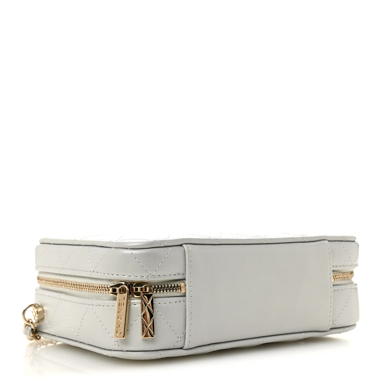 Metallic Lambskin Quilted Top Handle Vanity Case Silver - Image 5