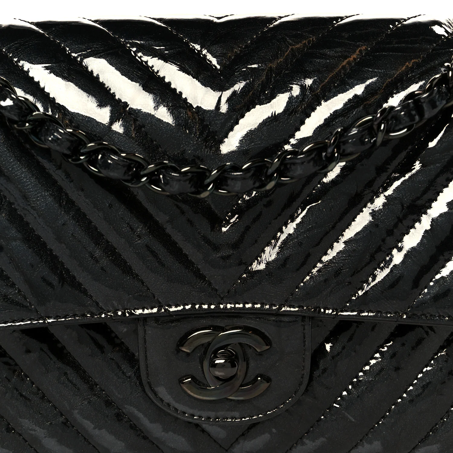 Metallic Patent Crumpled Calfskin Chevron Quilted Medium Double Flap So Black - Image 9