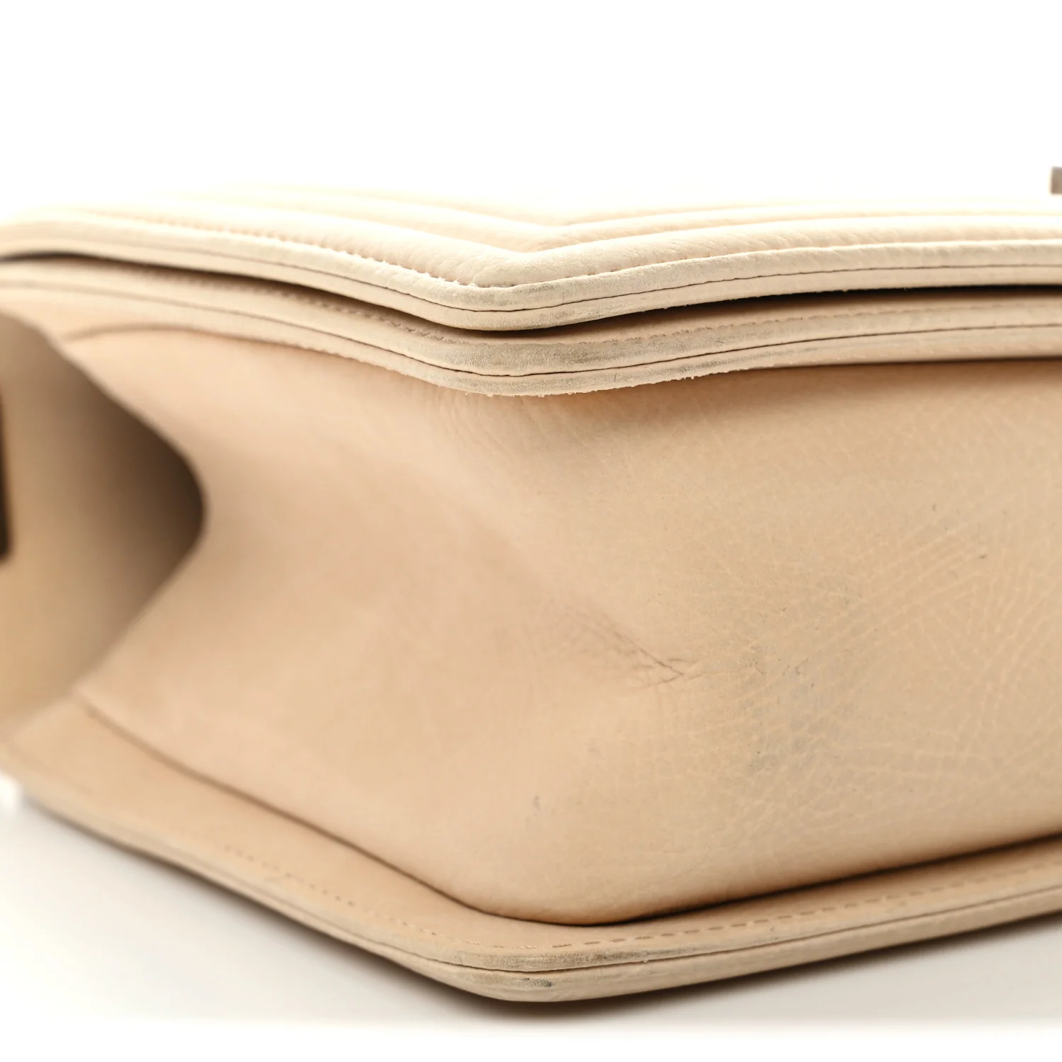 Nubuck Quilted Medium Boy Flap Beige - Image 9