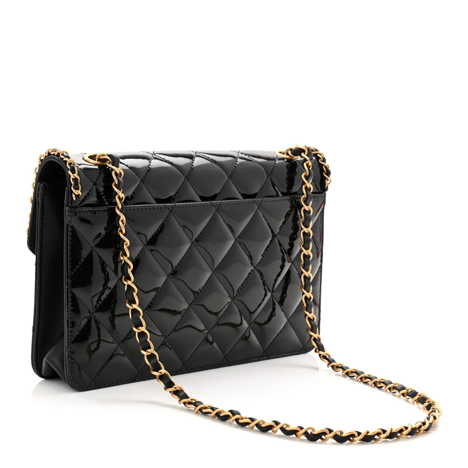 Patent Quilted Chain Around Heart Flap Black - Image 3