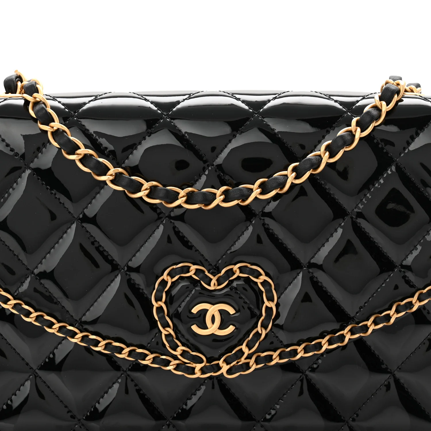 Patent Quilted Chain Around Heart Flap Black - Image 8