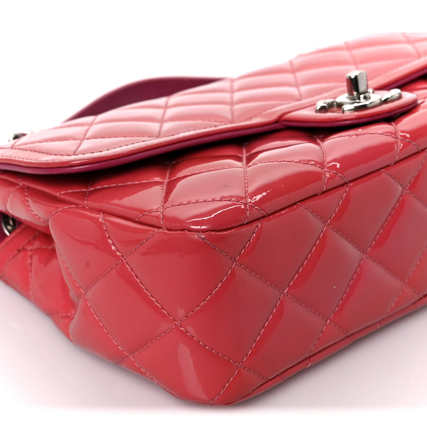 Patent Quilted Large Coco Shine Flap Pink - Image 10