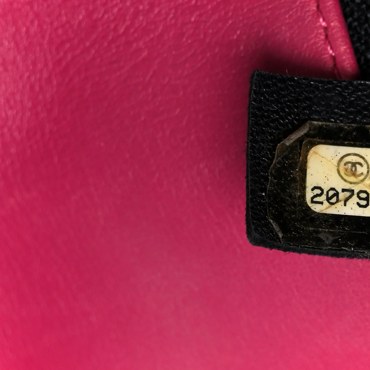 Patent Quilted Large Coco Shine Flap Pink - Image 8