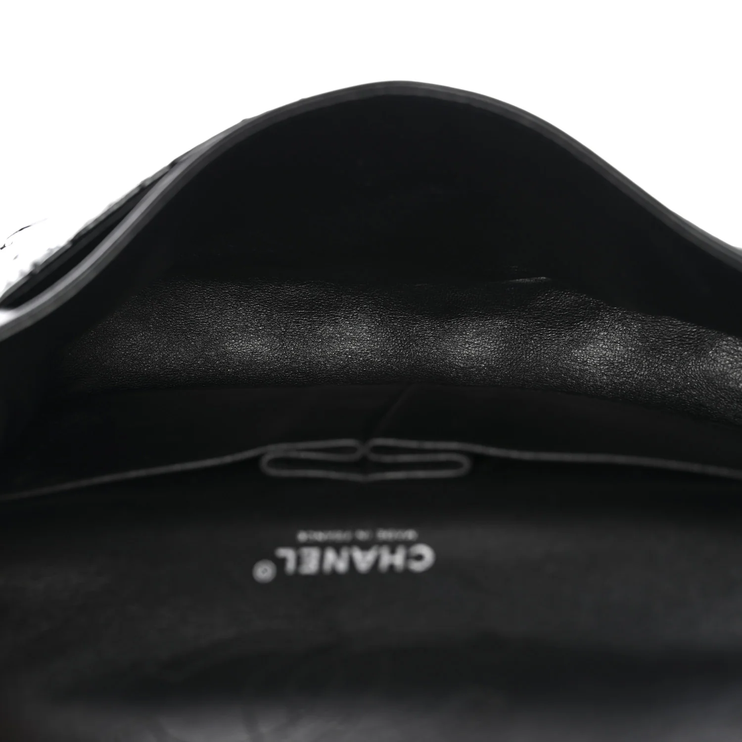 Patent Quilted Medium Double Flap Black - Image 4