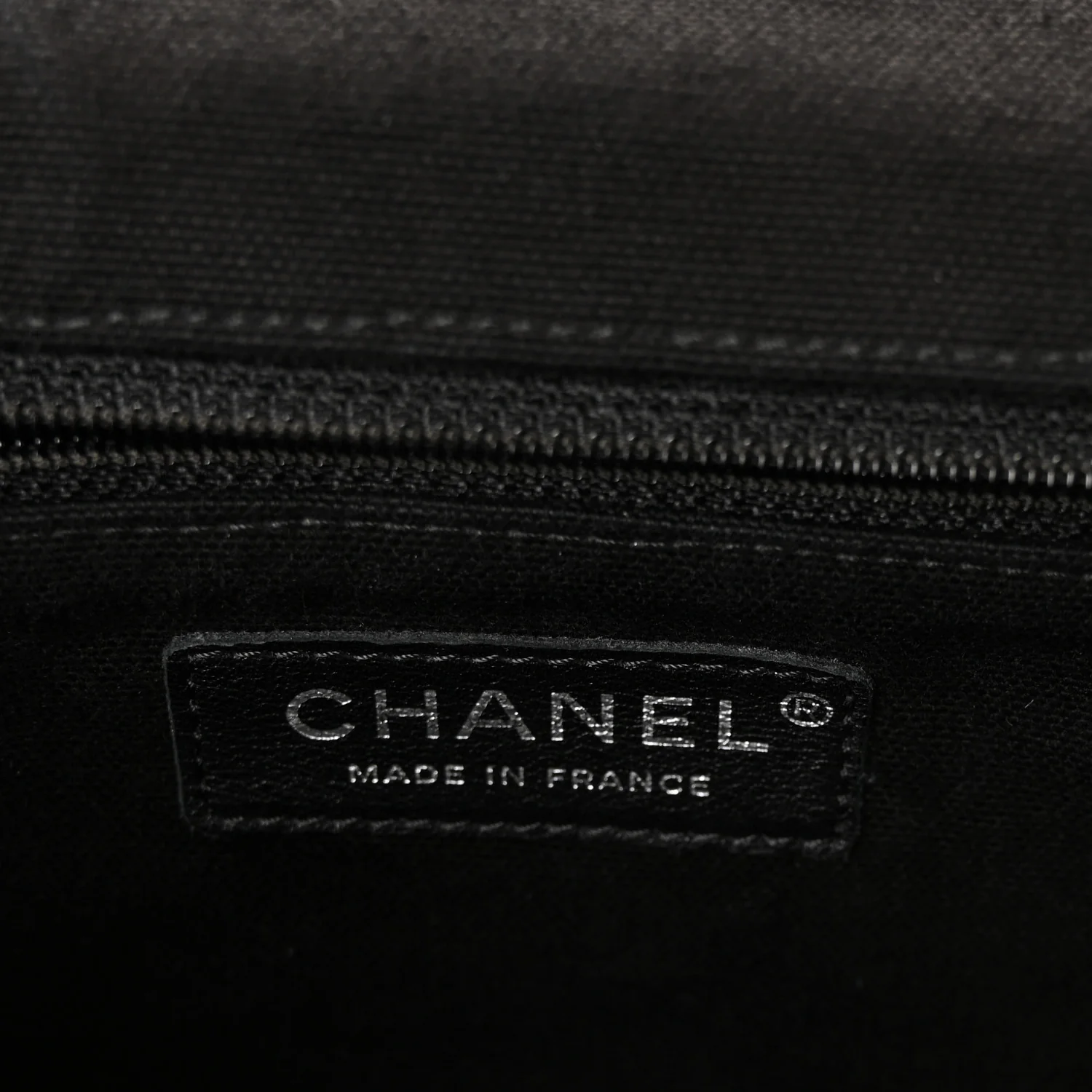 Patent Quilted Medium Single Flap Black - Image 6