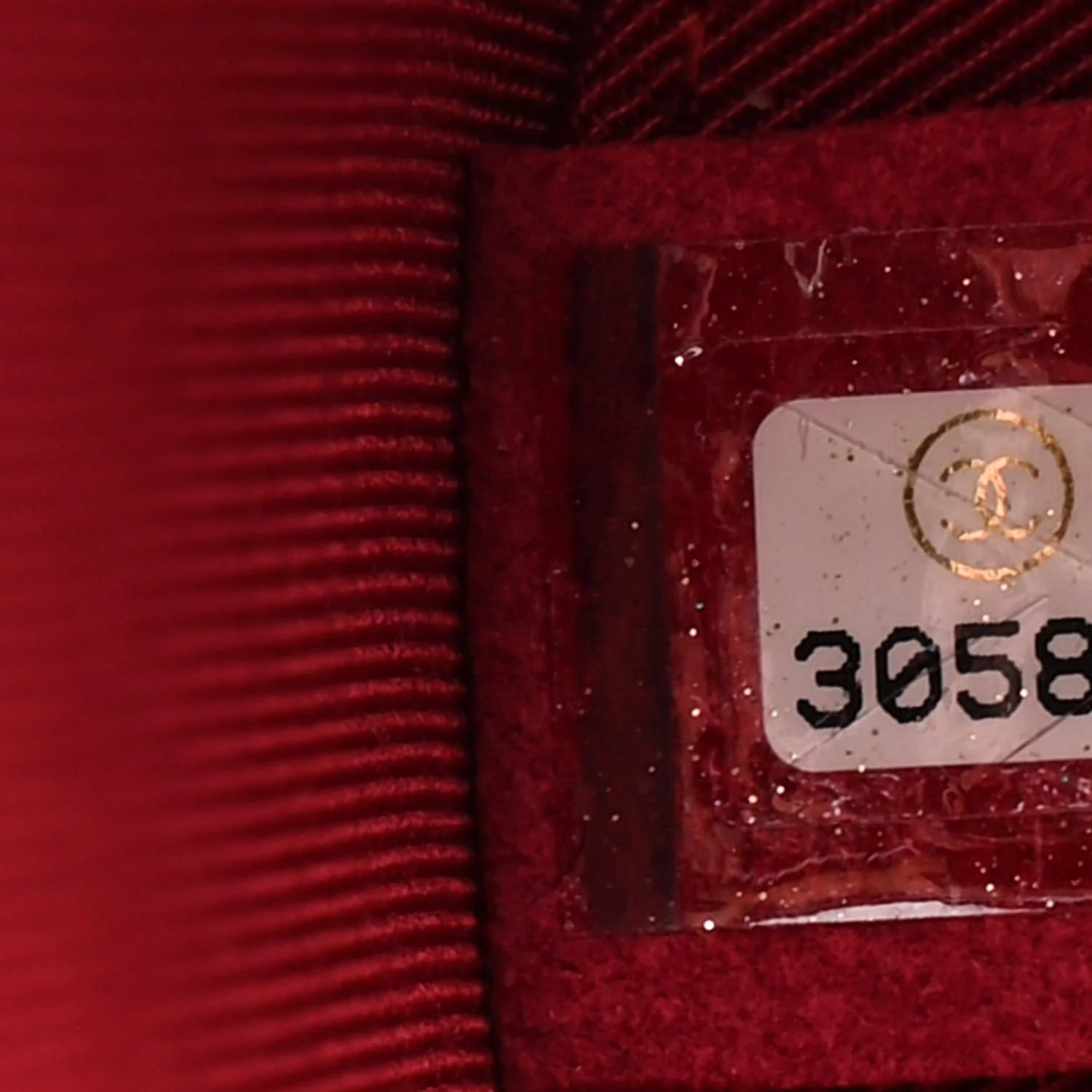 Patent Quilted Small Round Vanity With Chain Red - Image 7