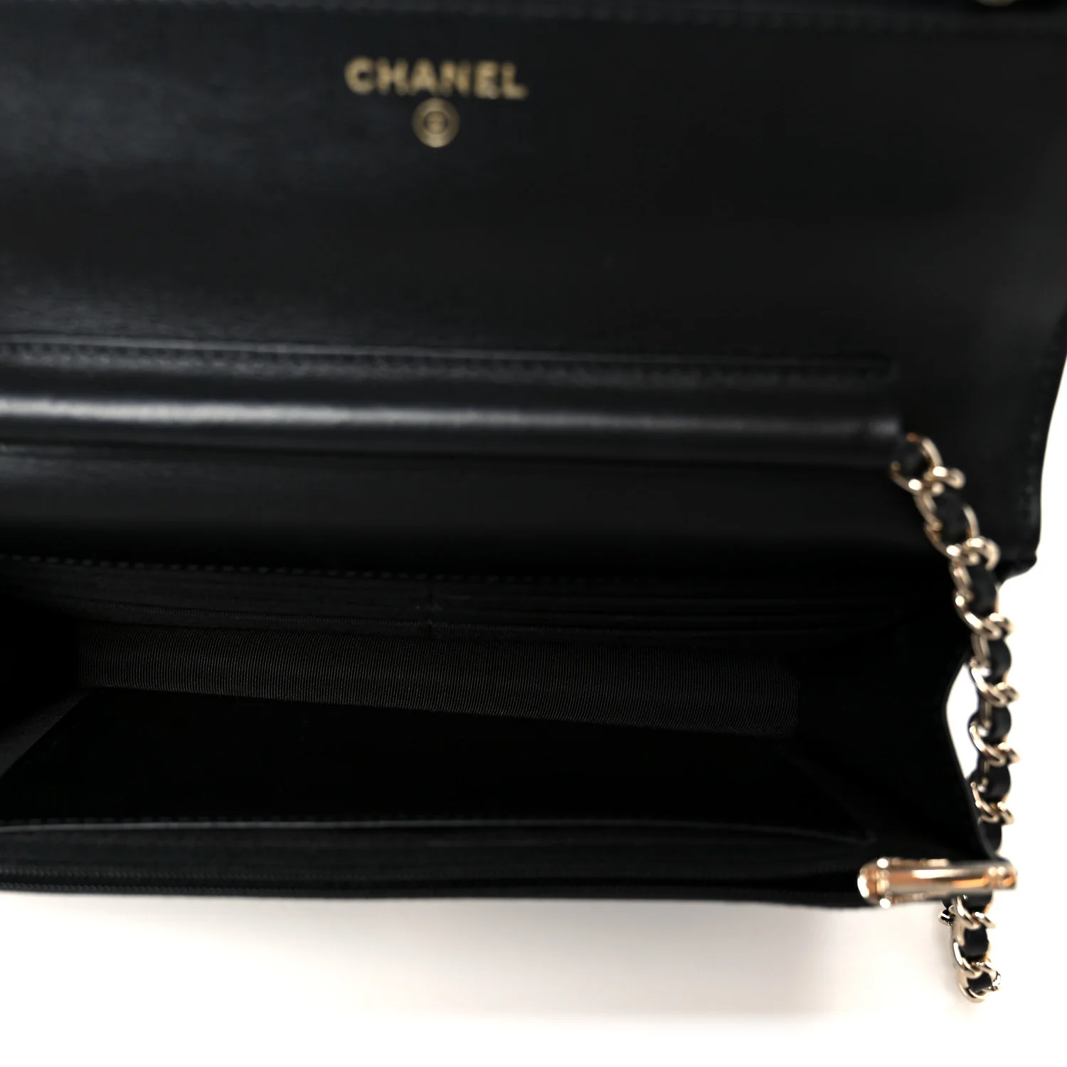 Patent Quilted Wallet On Chain WOC Black - Image 5