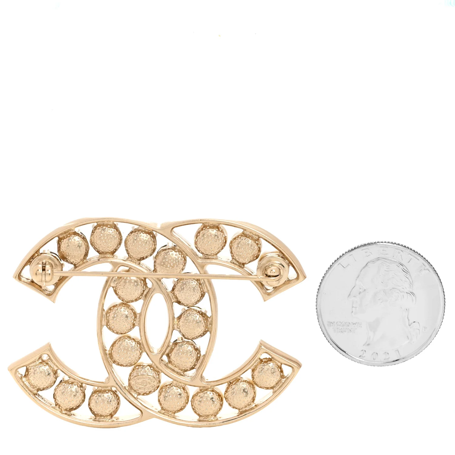 Pearl Crystal CC Brooch Gold Pearly White - Image 2