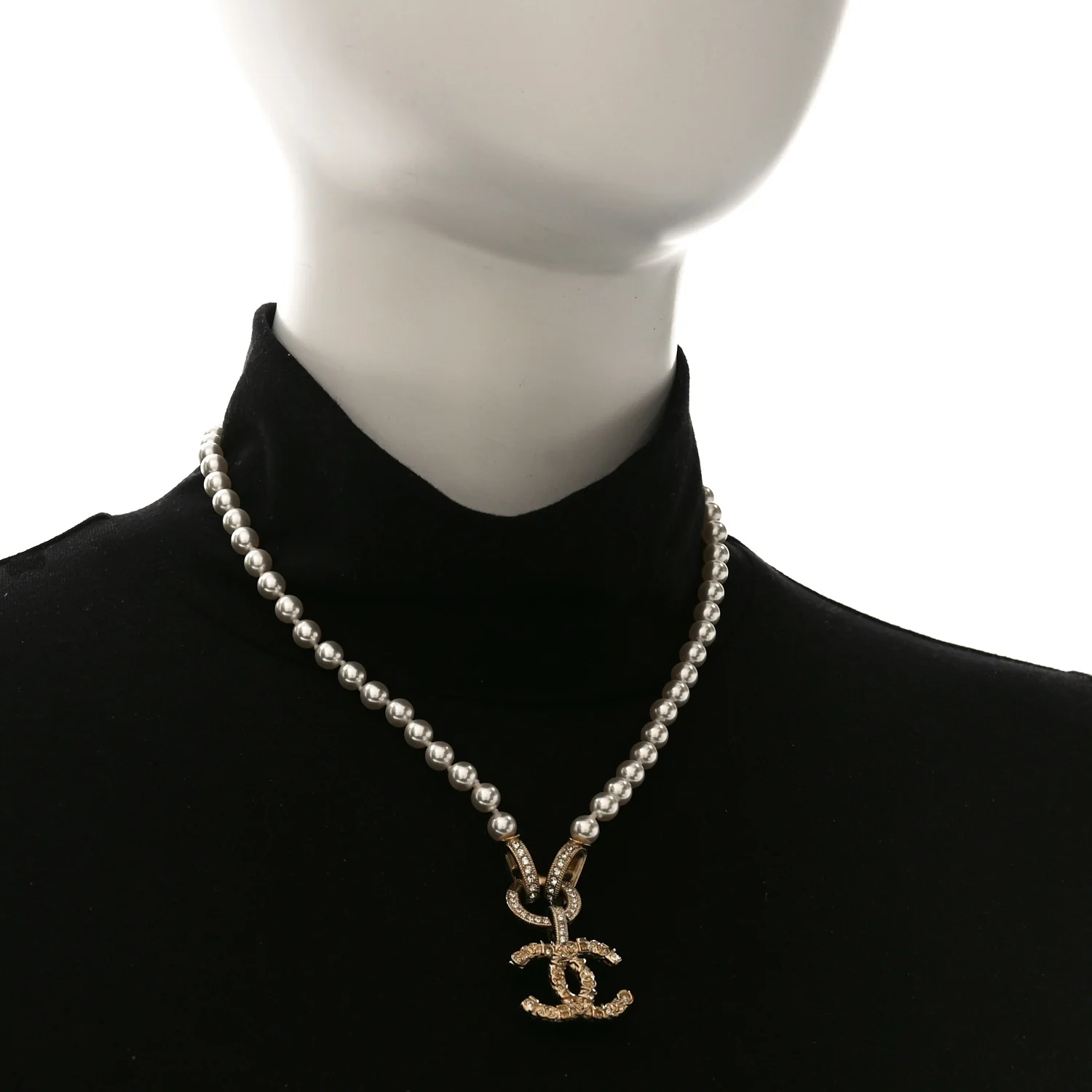 Pearl Crystal CC Short Necklace - Image 2