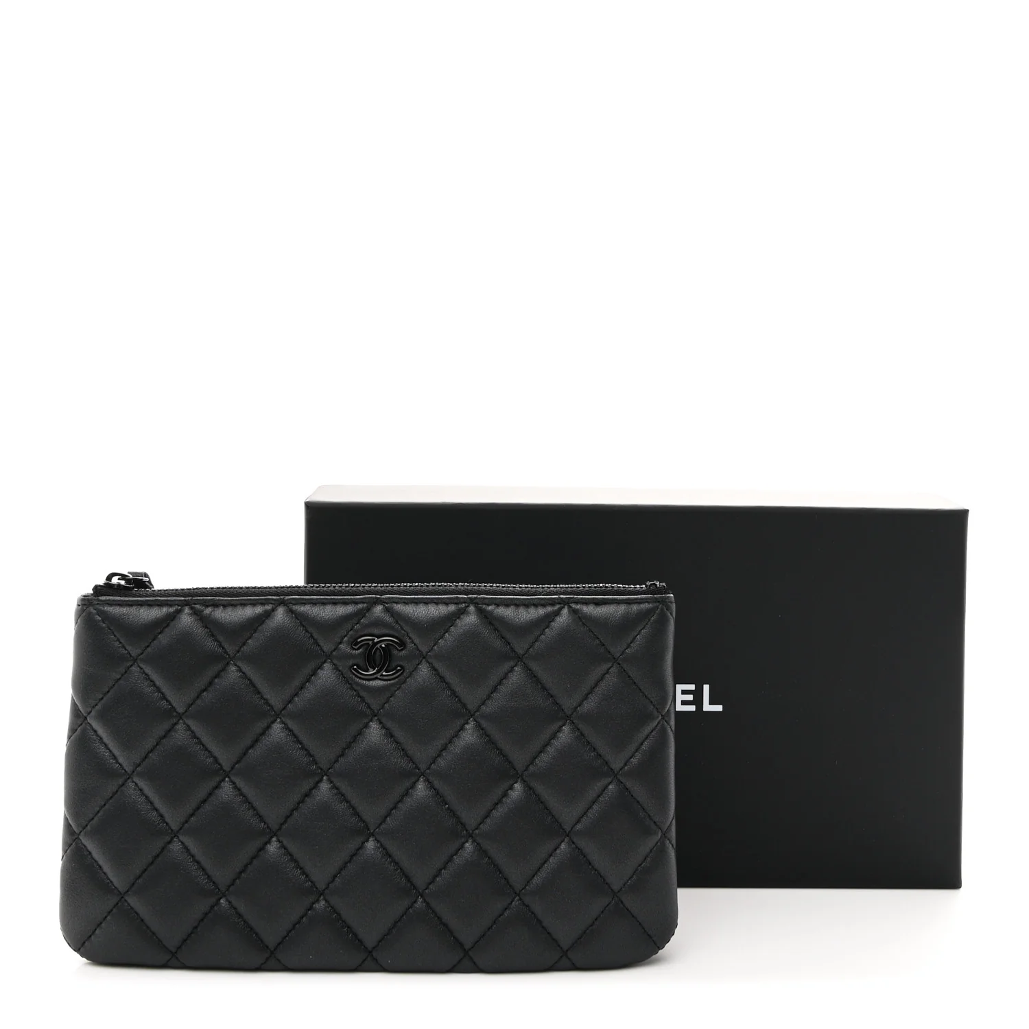 Pearly Lambskin Quilted Cosmetic Case So Black - Image 8