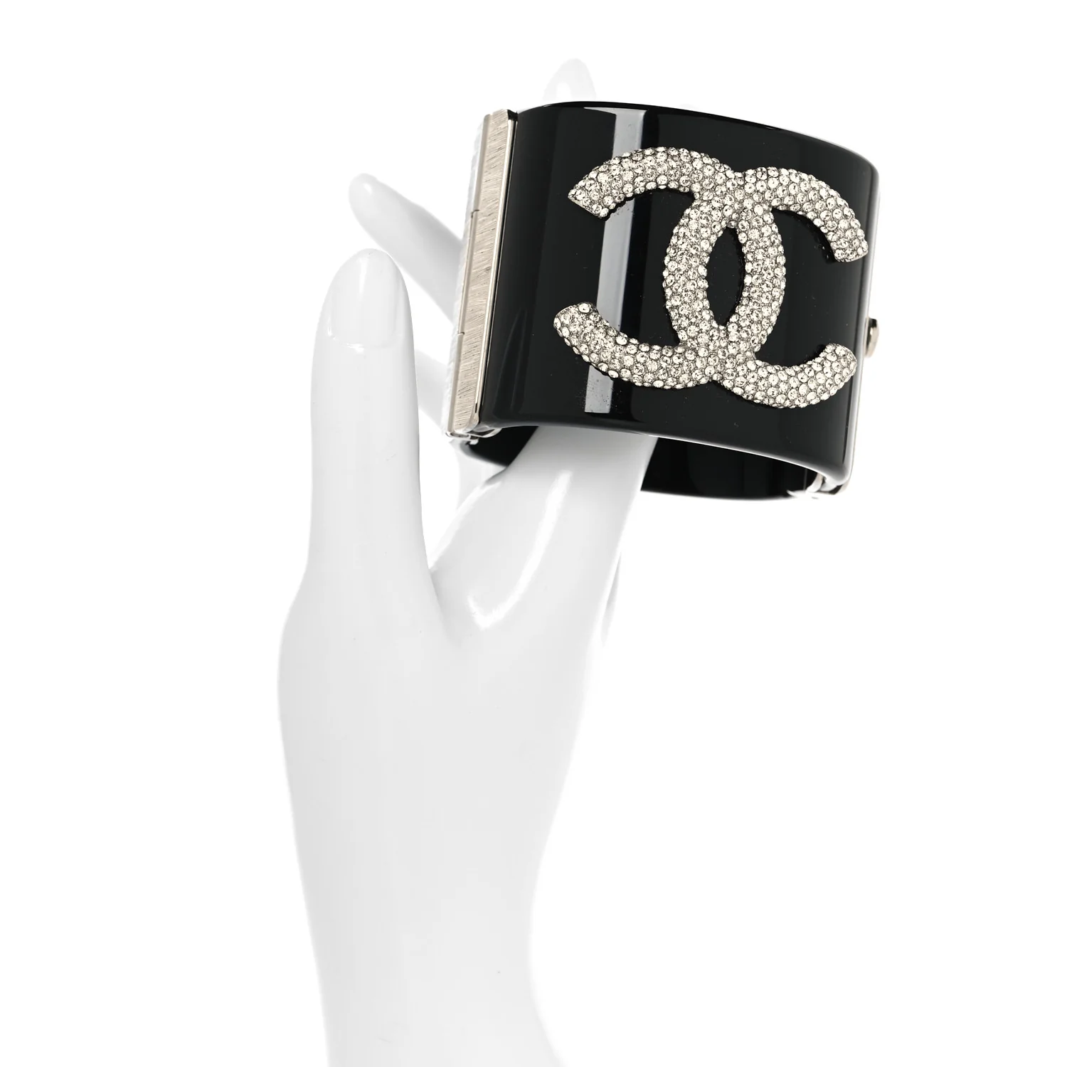 Resin Crystal CC Wide Cuff Black - Image 2