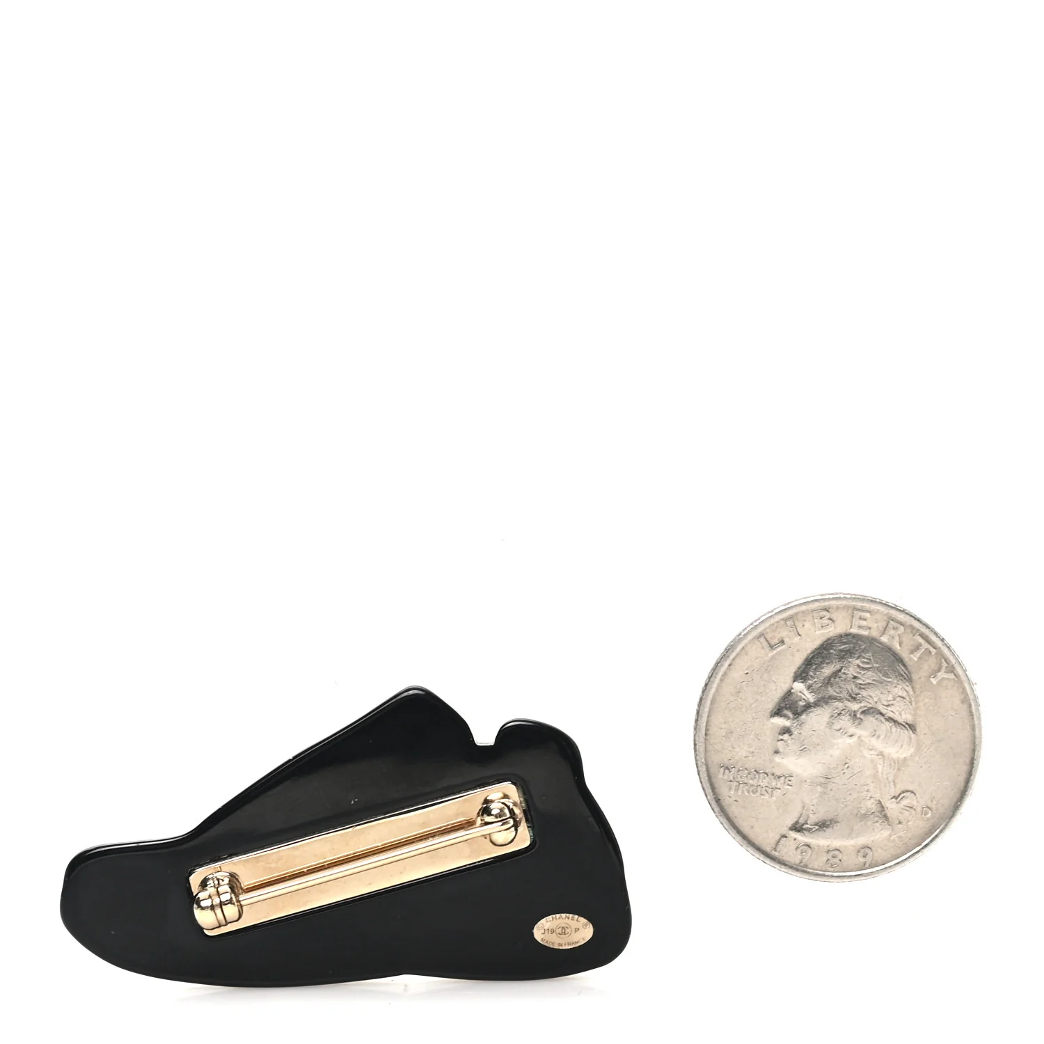 Resin Icon Manga Sneaker Brooch Multicolor - Image 2