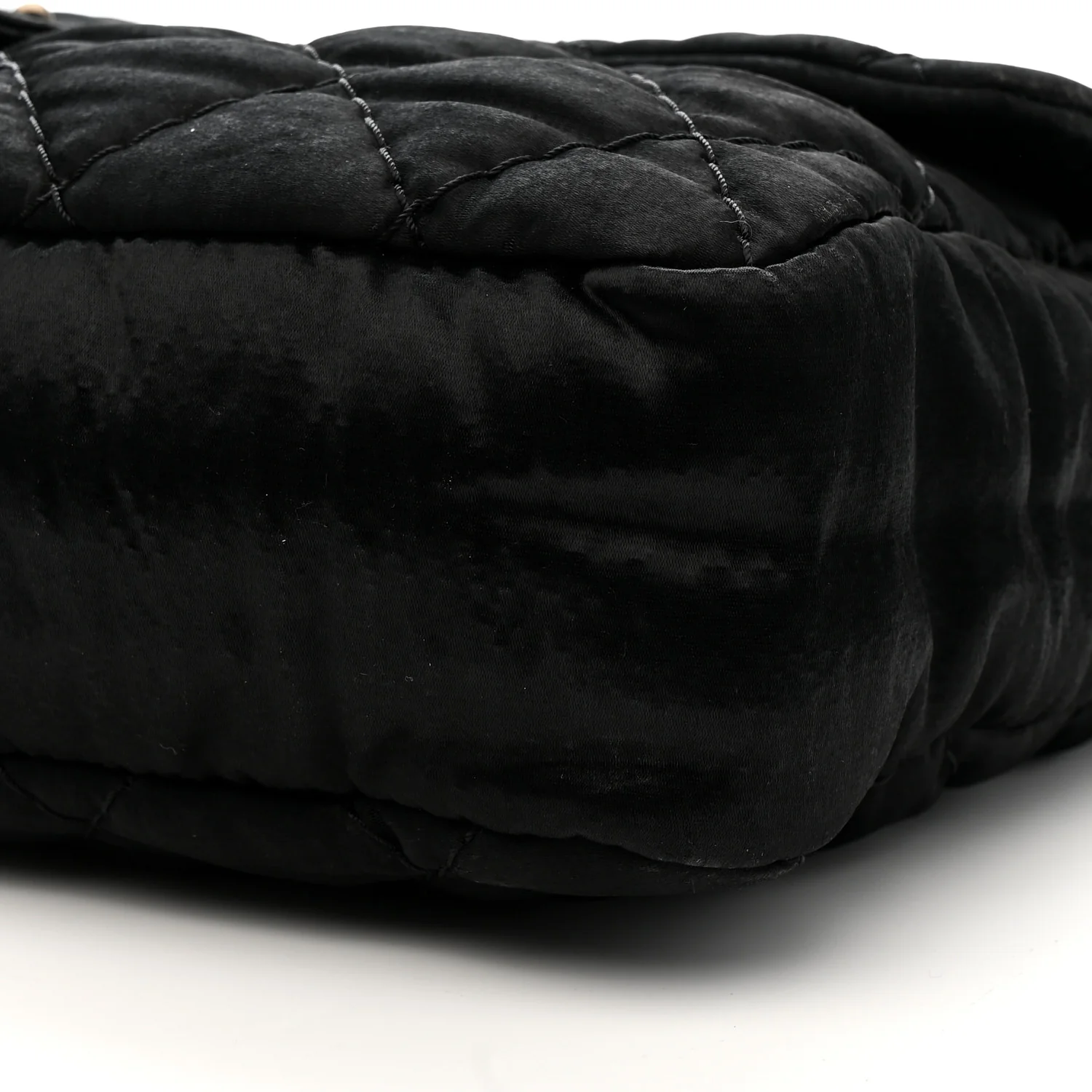 Satin Quilted XL Flap Black - Image 10