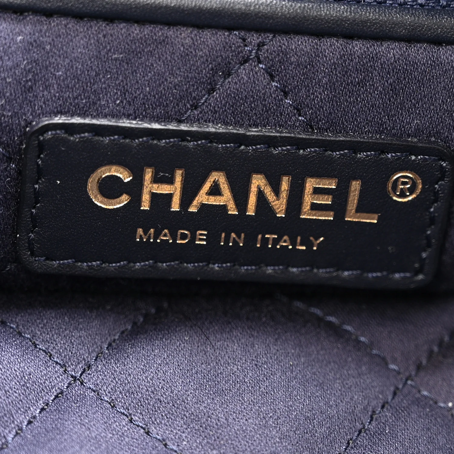Shaded Calfskin Quilted Small Chanel 22 Blue Dark Blue - Image 6