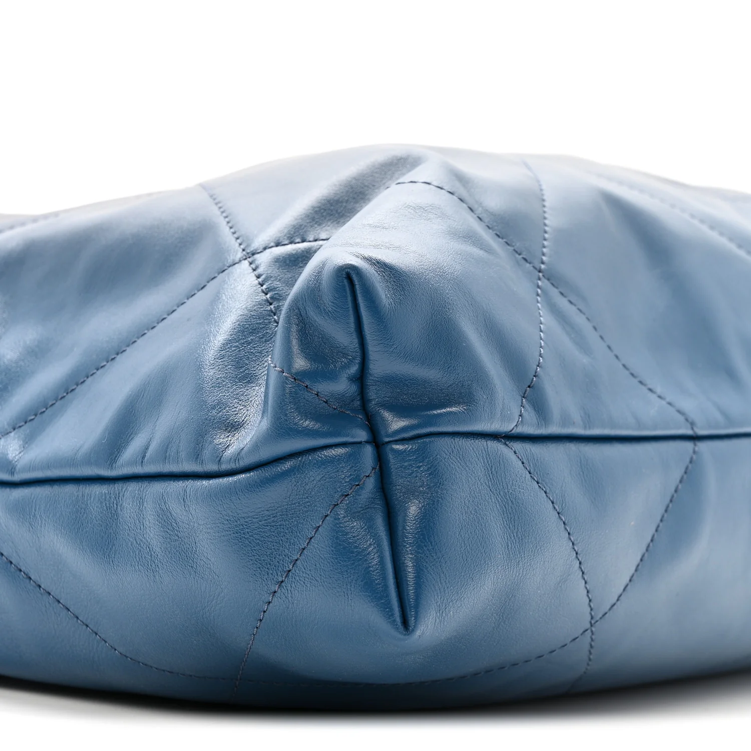 Shaded Calfskin Quilted Small Chanel 22 Blue Dark Blue - Image 9