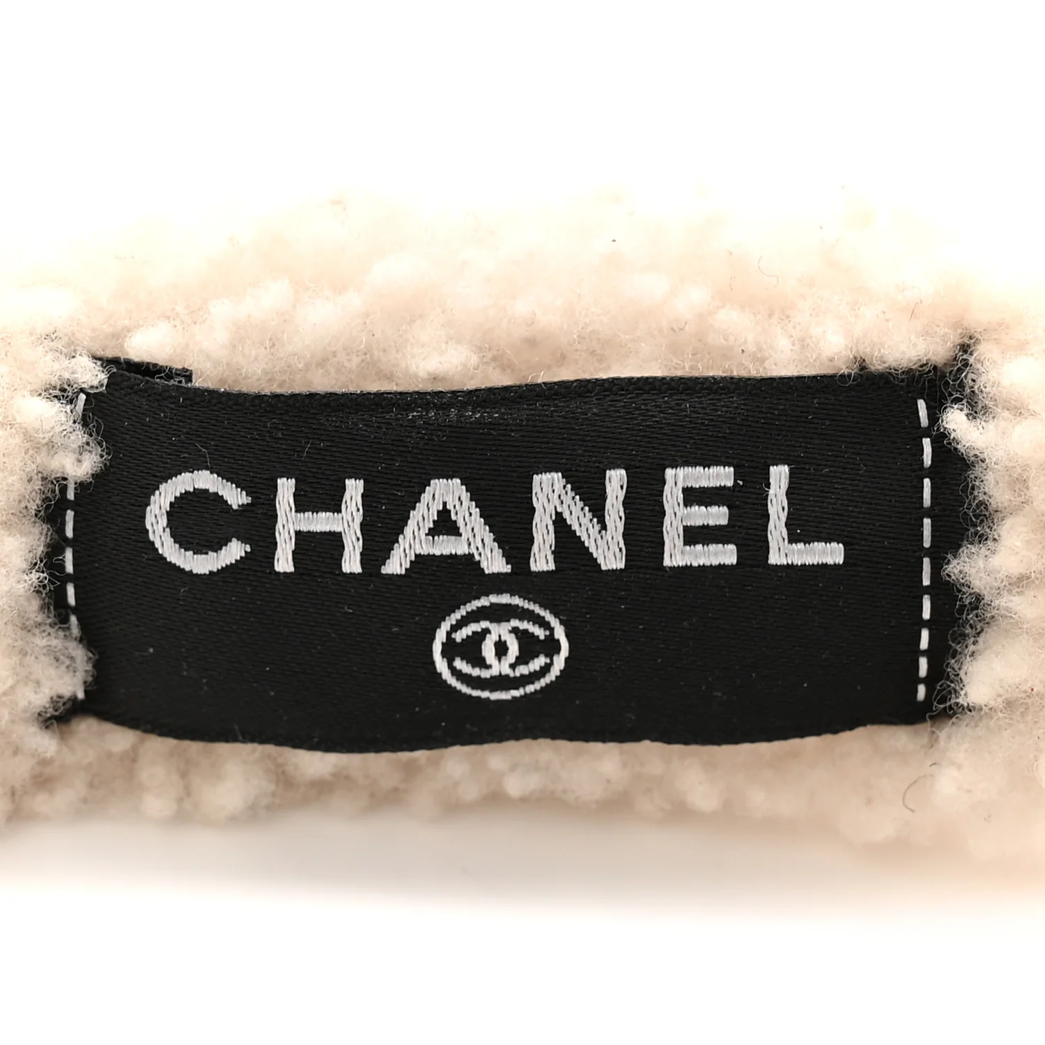 Shearling CC Ear Muffs White Black - Image 5