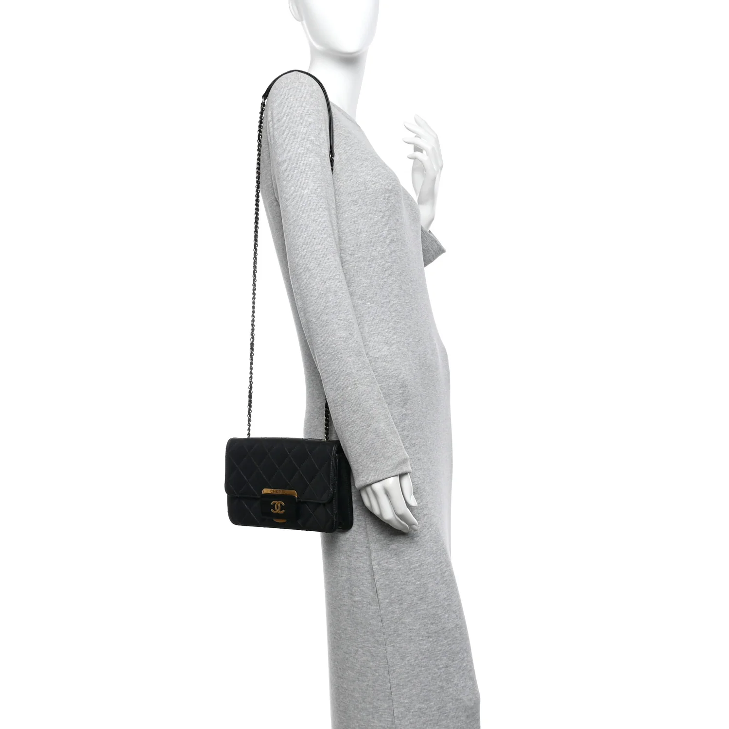 Sheepskin Quilted Mini Beauty Lock Flap Black - Image 2