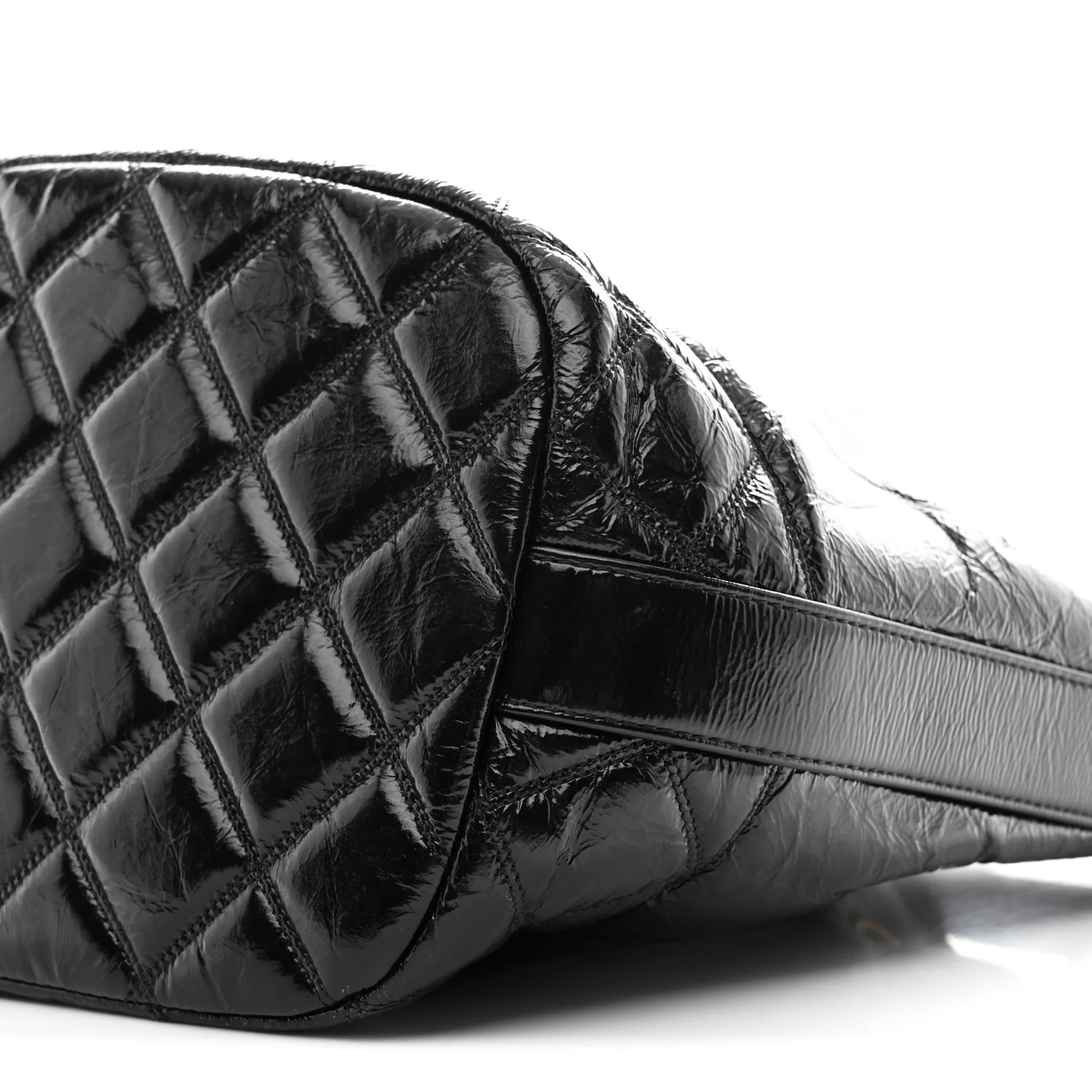 Shiny Aged Calfskin CC Chain Drawstring Bag Black - Image 10