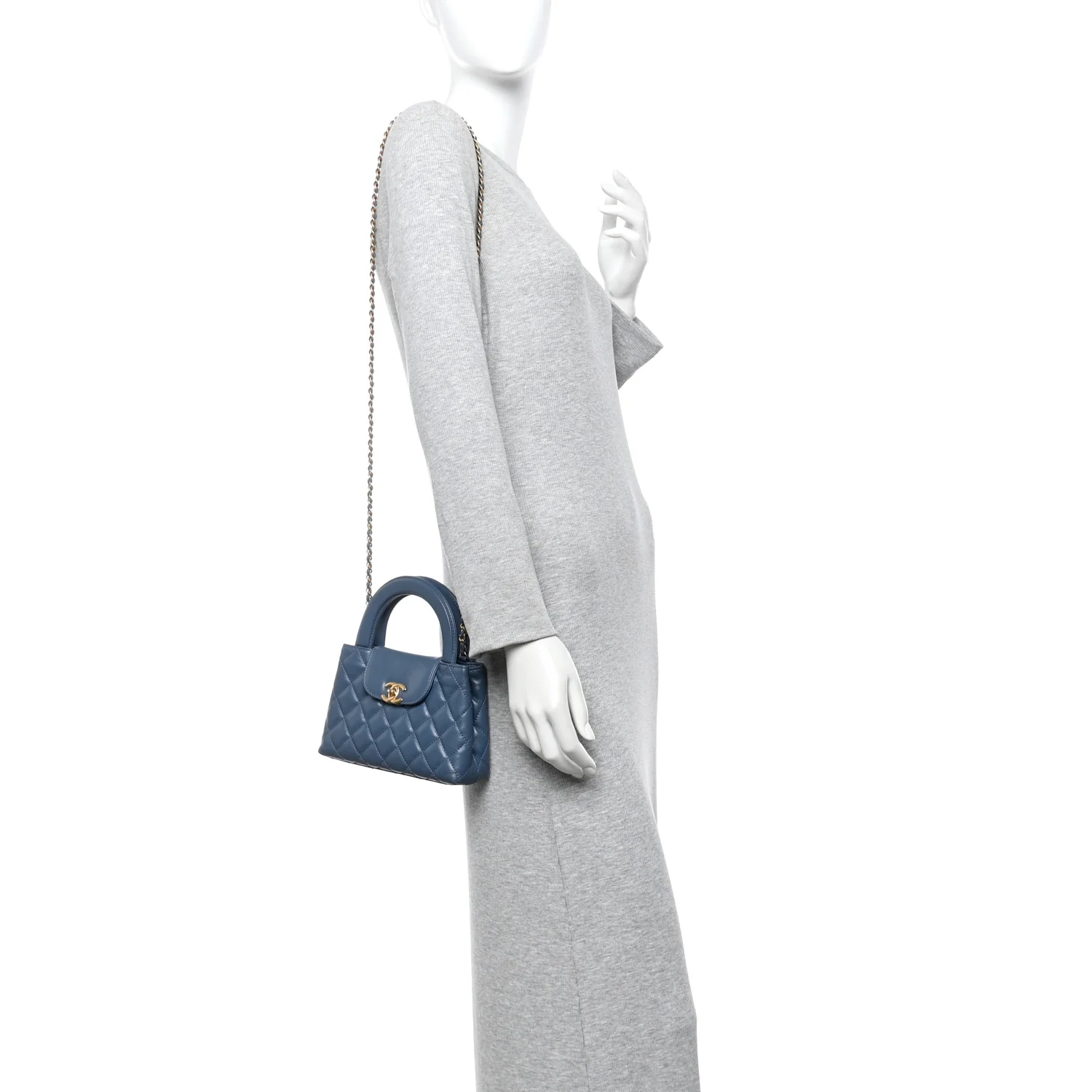Shiny Aged Calfskin Quilted Nano Kelly Shopper Dark Blue - Image 2