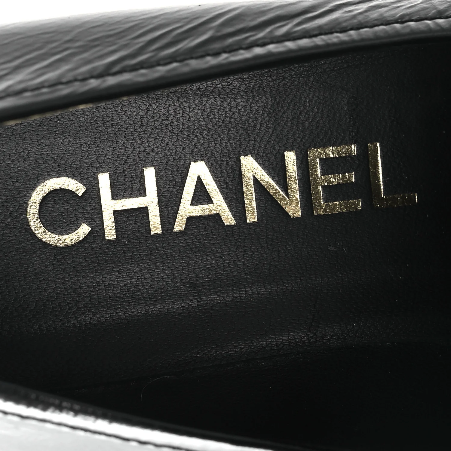 Shiny Calfskin Logo Loafers 38 Black - Image 9