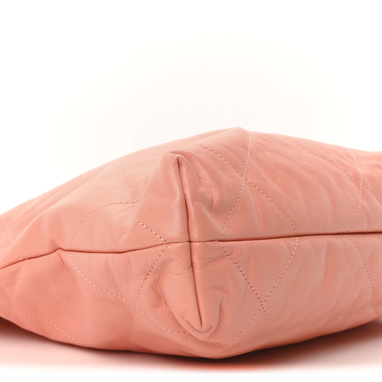 Shiny Calfskin Quilted Chanel 22 Light Orange - Image 10