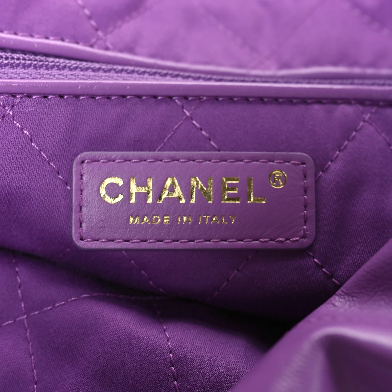 Shiny Calfskin Quilted Chanel 22 Purple - Image 6