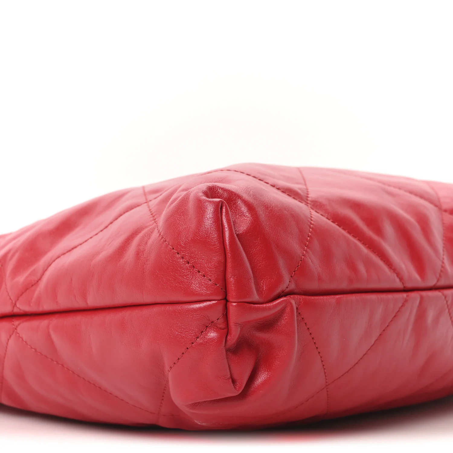 Shiny Calfskin Quilted Chanel 22 Red - Image 10