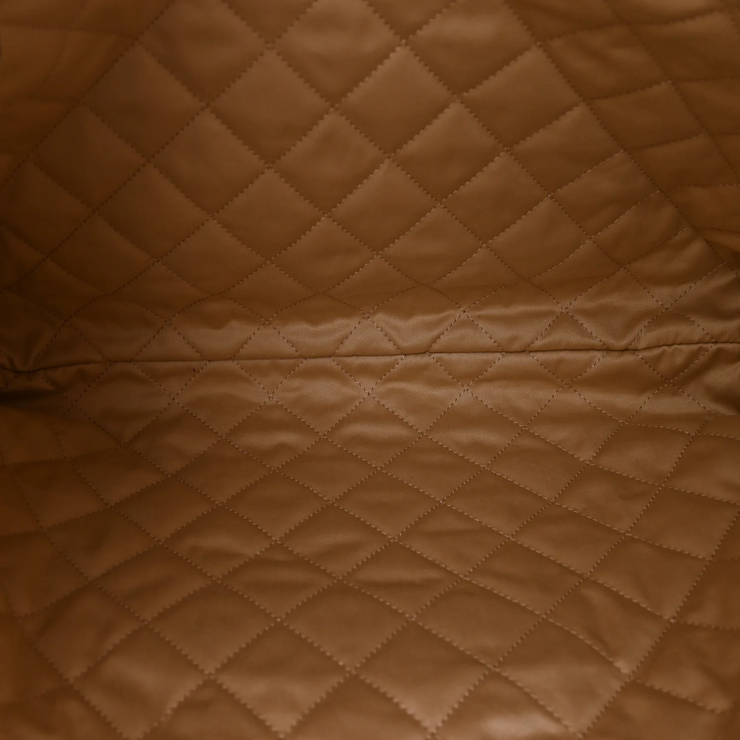 Shiny Calfskin Quilted Chanel 22 White - Image 6