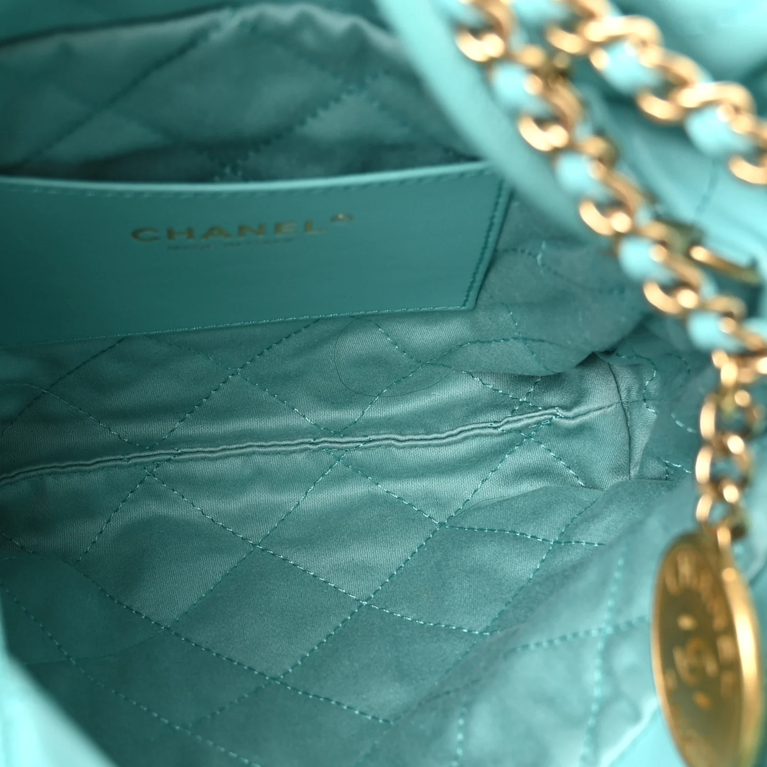 Shiny Calfskin Quilted Mini Chanel 22 Turquoise - Image 5