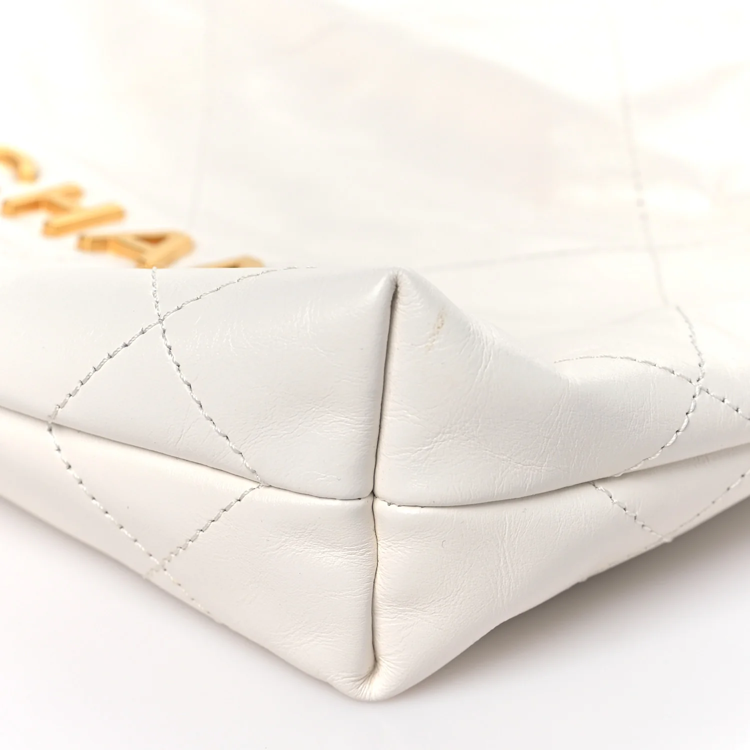 Shiny Calfskin Quilted Mini Chanel 22 White - Image 10