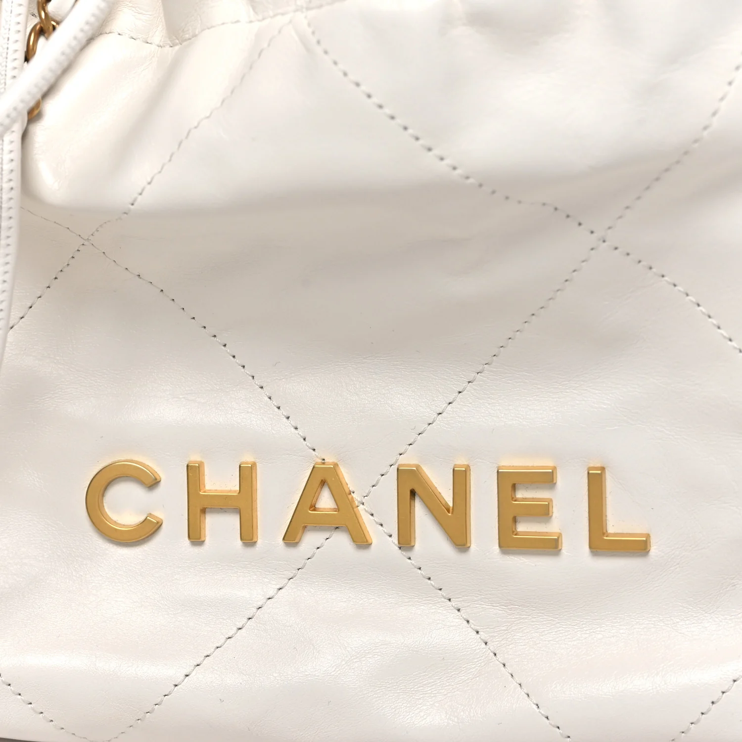Shiny Calfskin Quilted Mini Chanel 22 White - Image 8