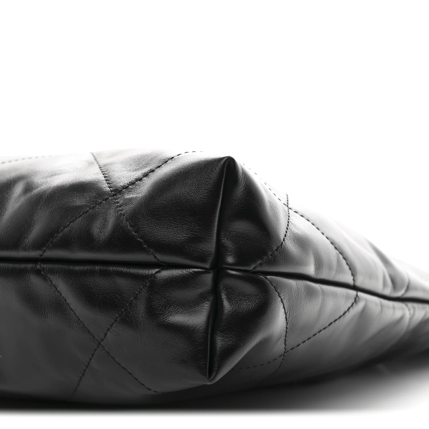 Shiny Calfskin Quilted Small Chanel 22 Black - Image 12