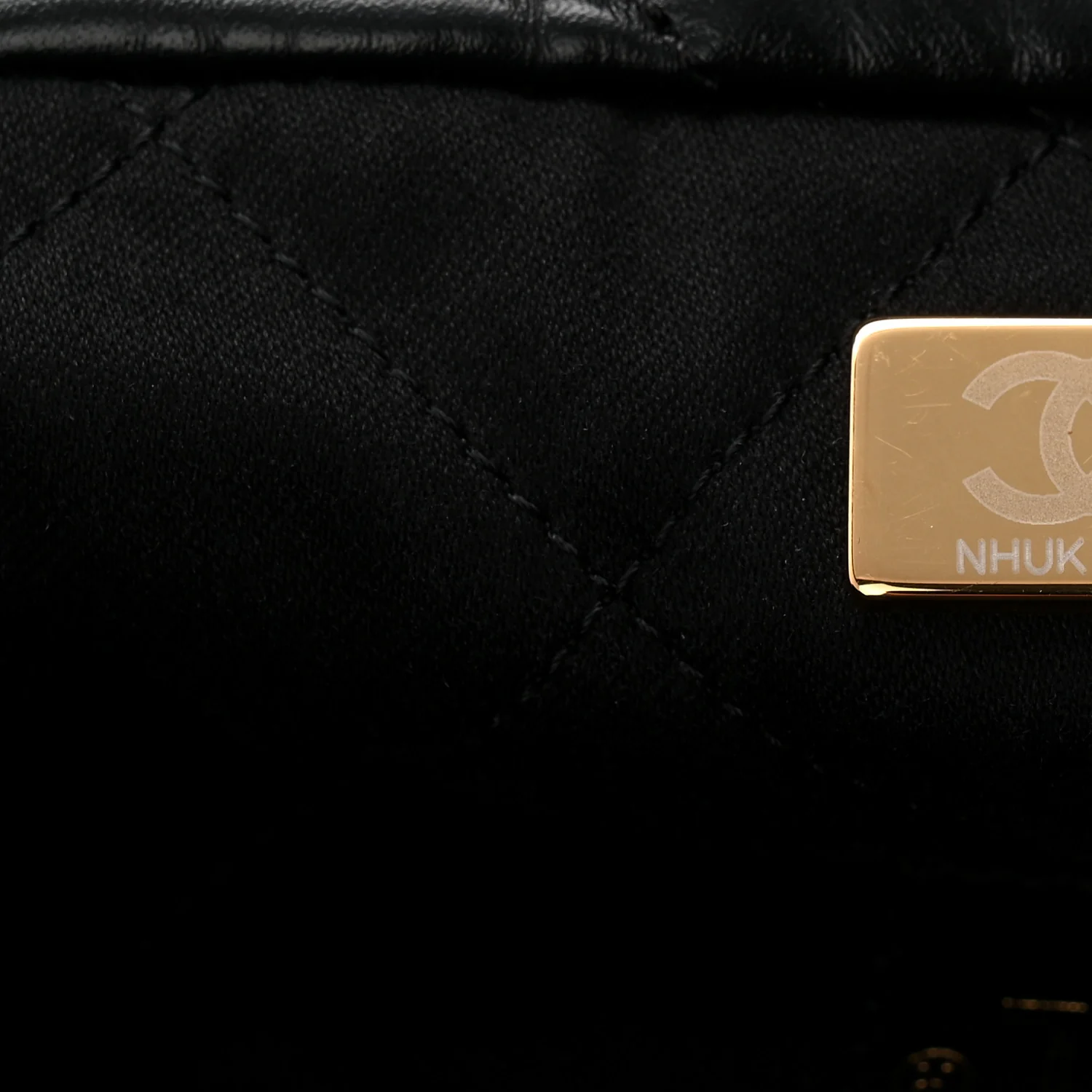 Shiny Calfskin Quilted Small Chanel 22 Black - Image 15