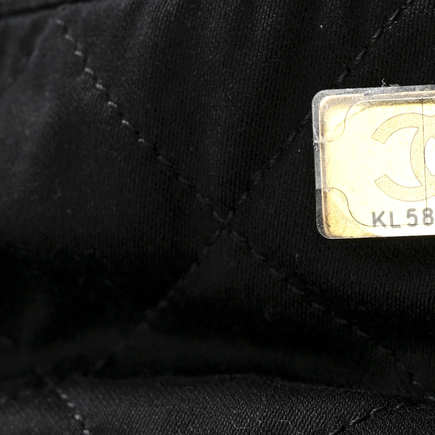 Shiny Calfskin Quilted Small Chanel 22 Black - Image 11