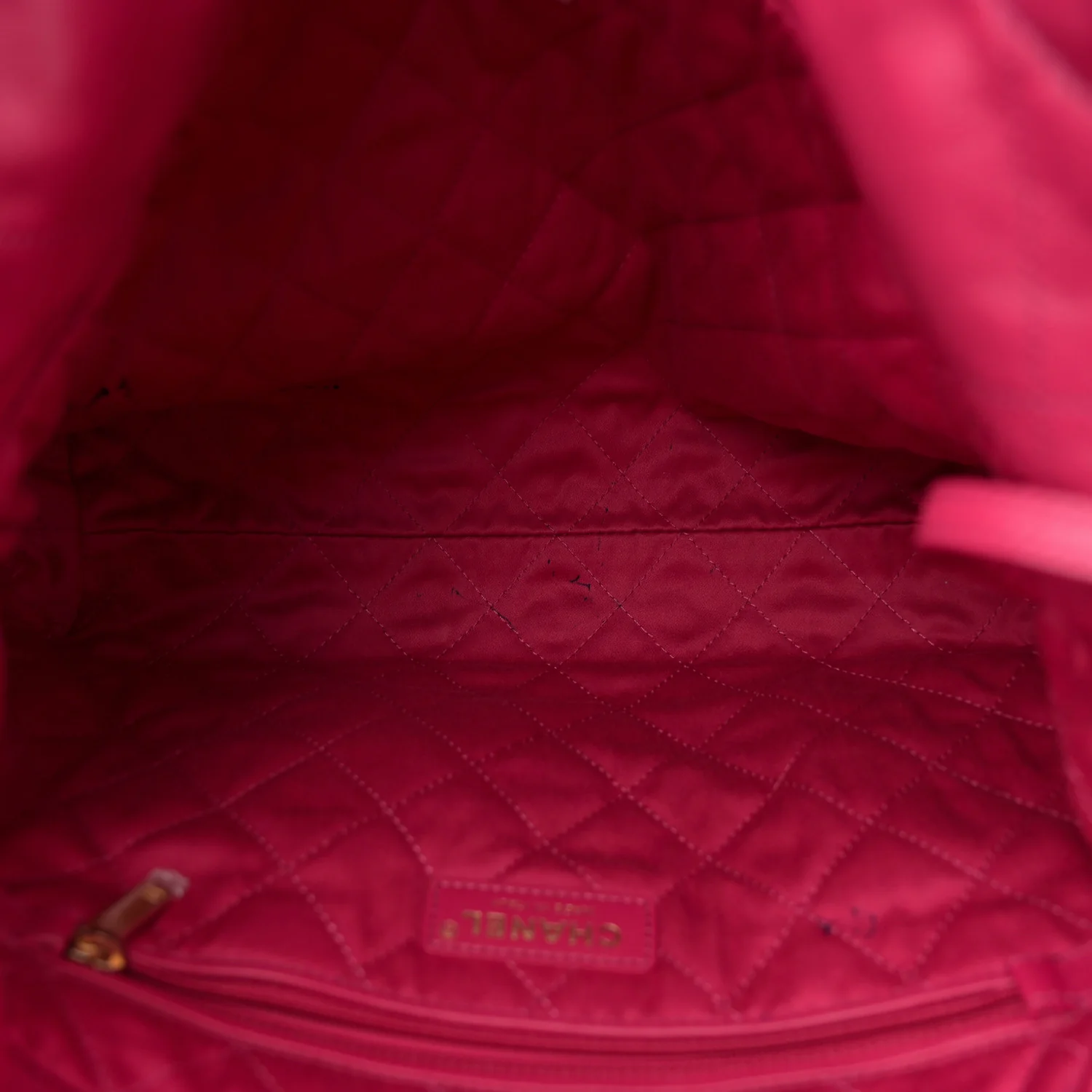 Shiny Calfskin Quilted Small Chanel 22 Fuchsia - Image 6