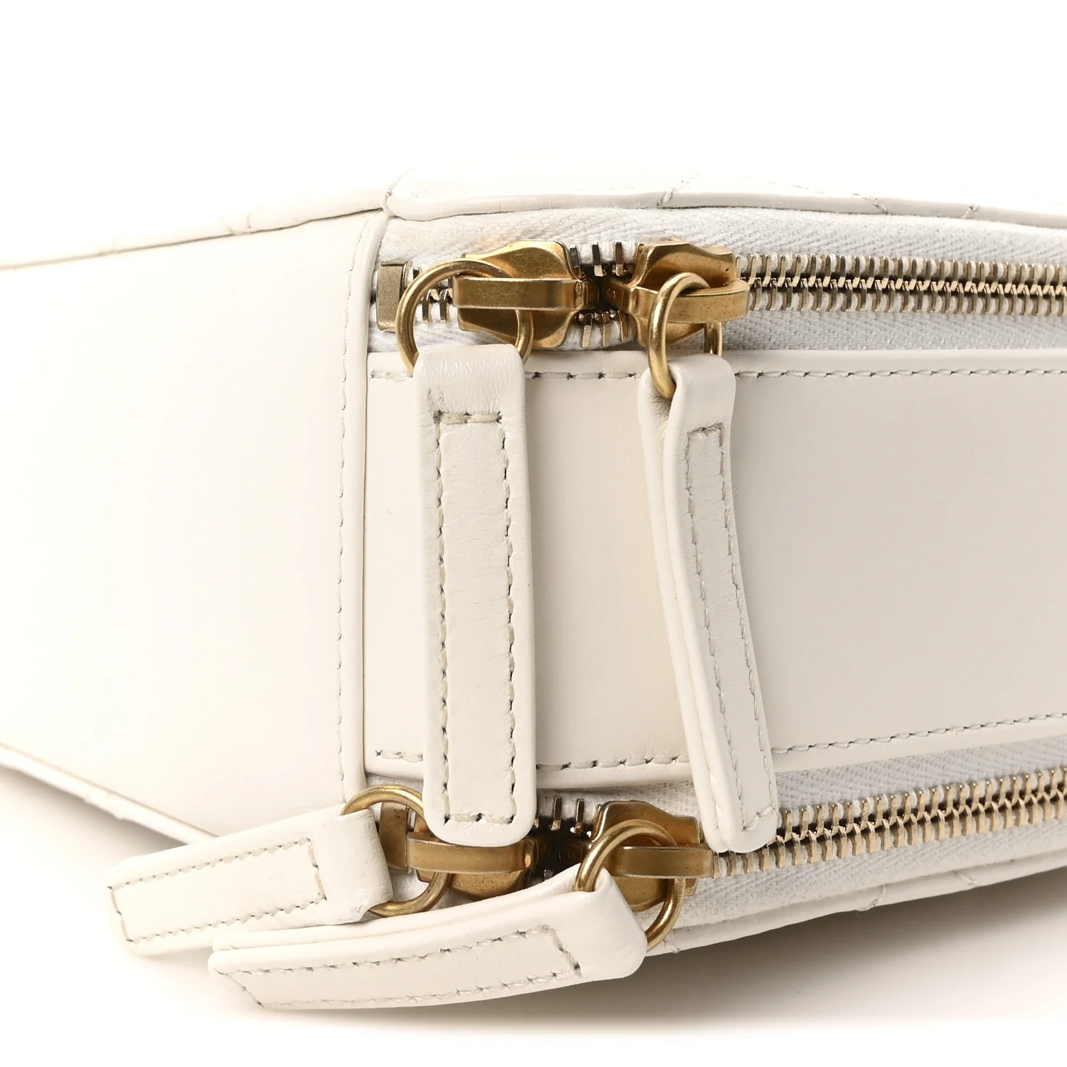 Shiny Calfskin Quilted Top Handle Vanity Case White - Image 10