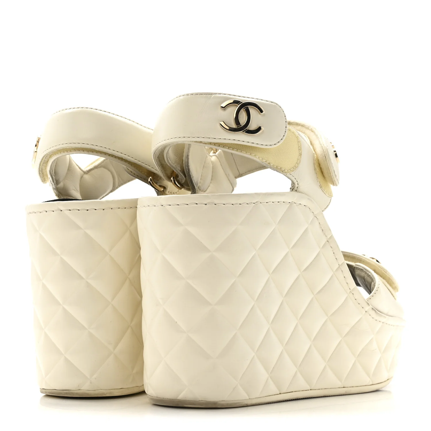 Shiny Calfskin Quilted Wedge Sandals 36 Ivory - Image 5