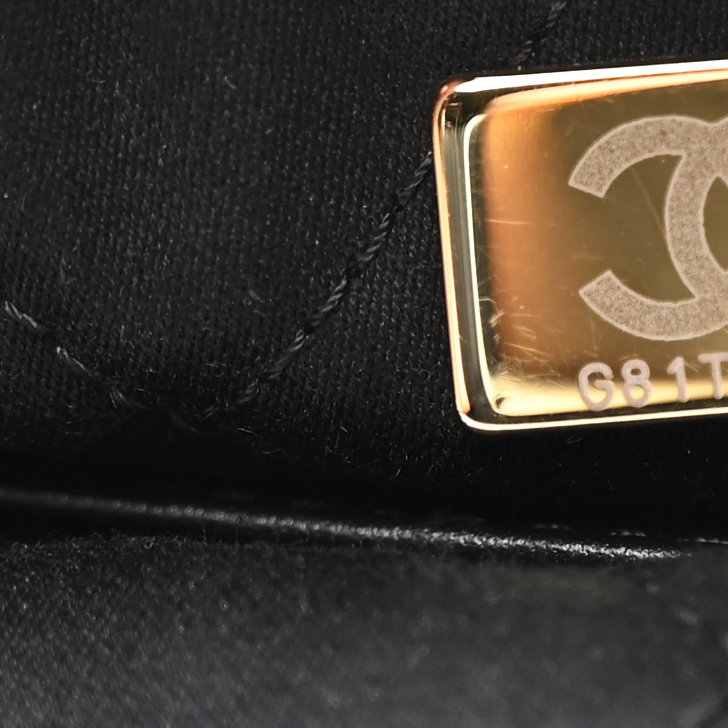 Shiny Calfskin Striped Mini Chanel 22 Black White - Image 7