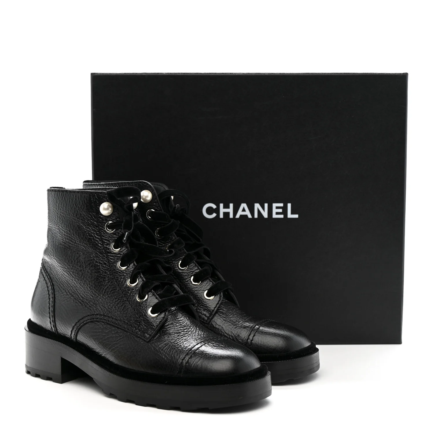 Shiny Calfskin Velvet Pearl Combat Short Boots 38 Black - Image 4