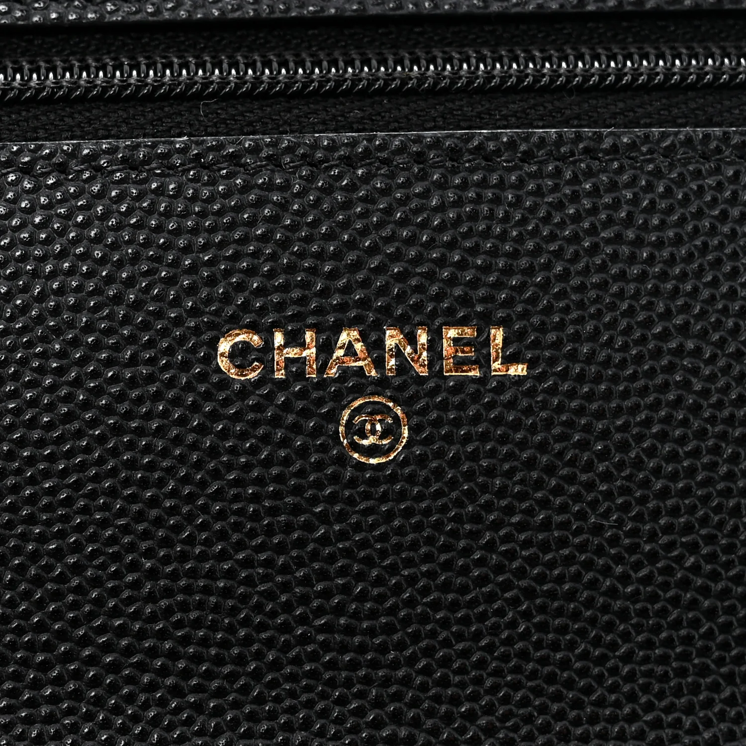 Shiny Caviar Quilted Turnlock Top Handle Wallet On Chain WOC Black - Image 6