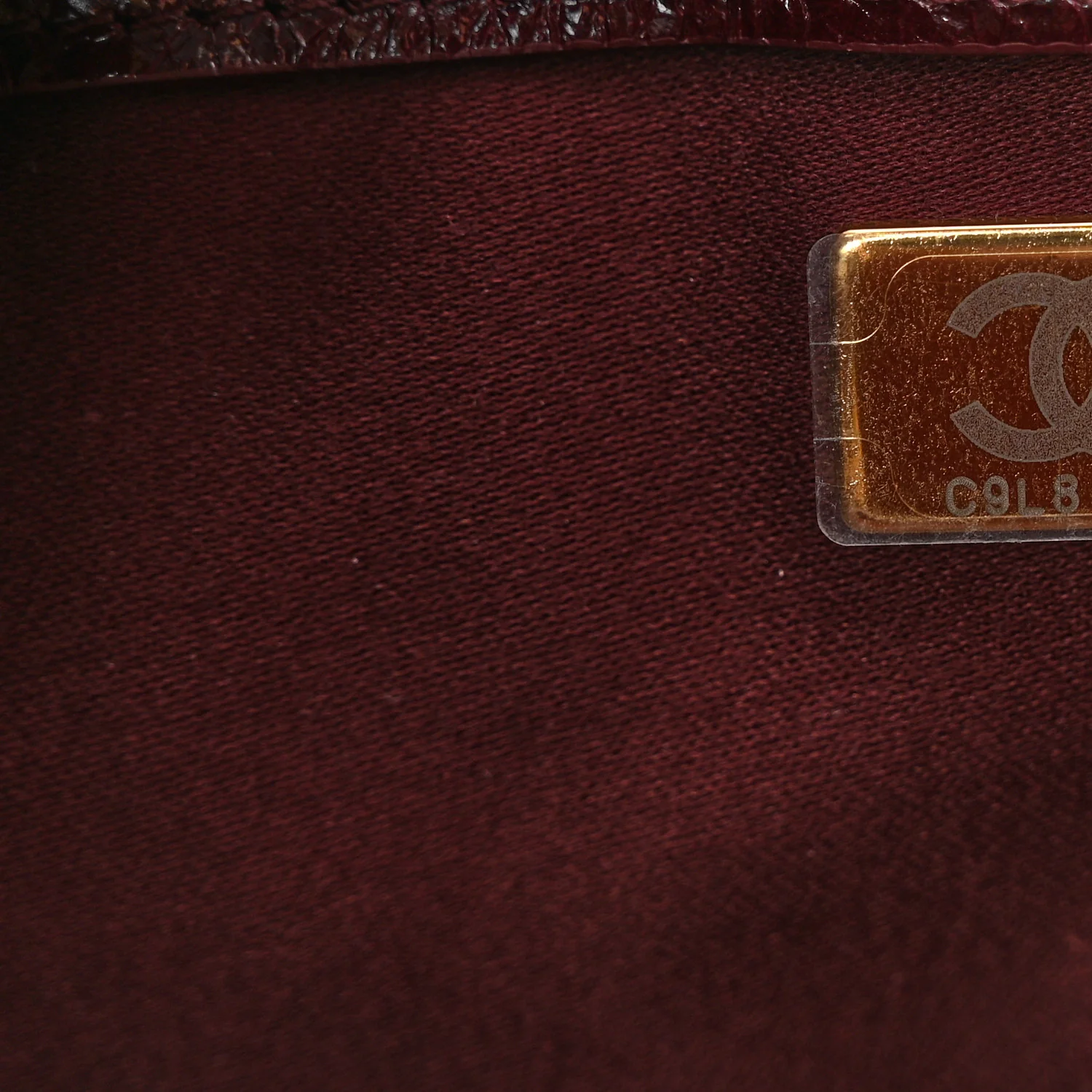Shiny Crumpled Calfskin Quilted Small Chanel 25 Handbag Burgundy - Image 7