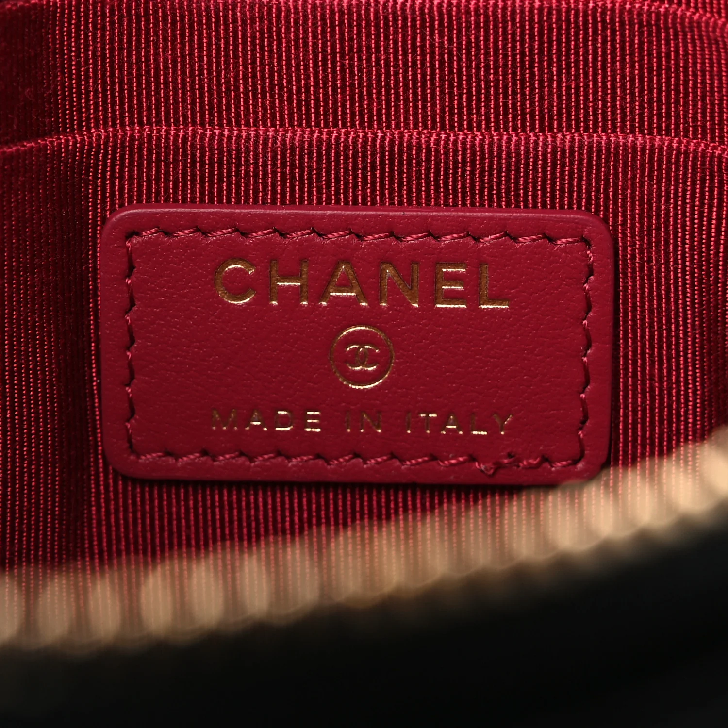 Shiny Goatskin Quilted Small Chanel 19 Pouch Black - Image 6