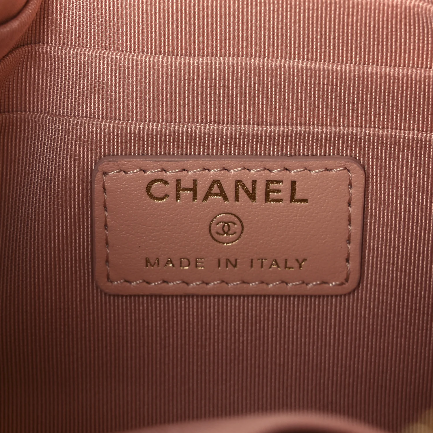 Shiny Goatskin Quilted Small Chanel 19 Pouch Pink - Image 6