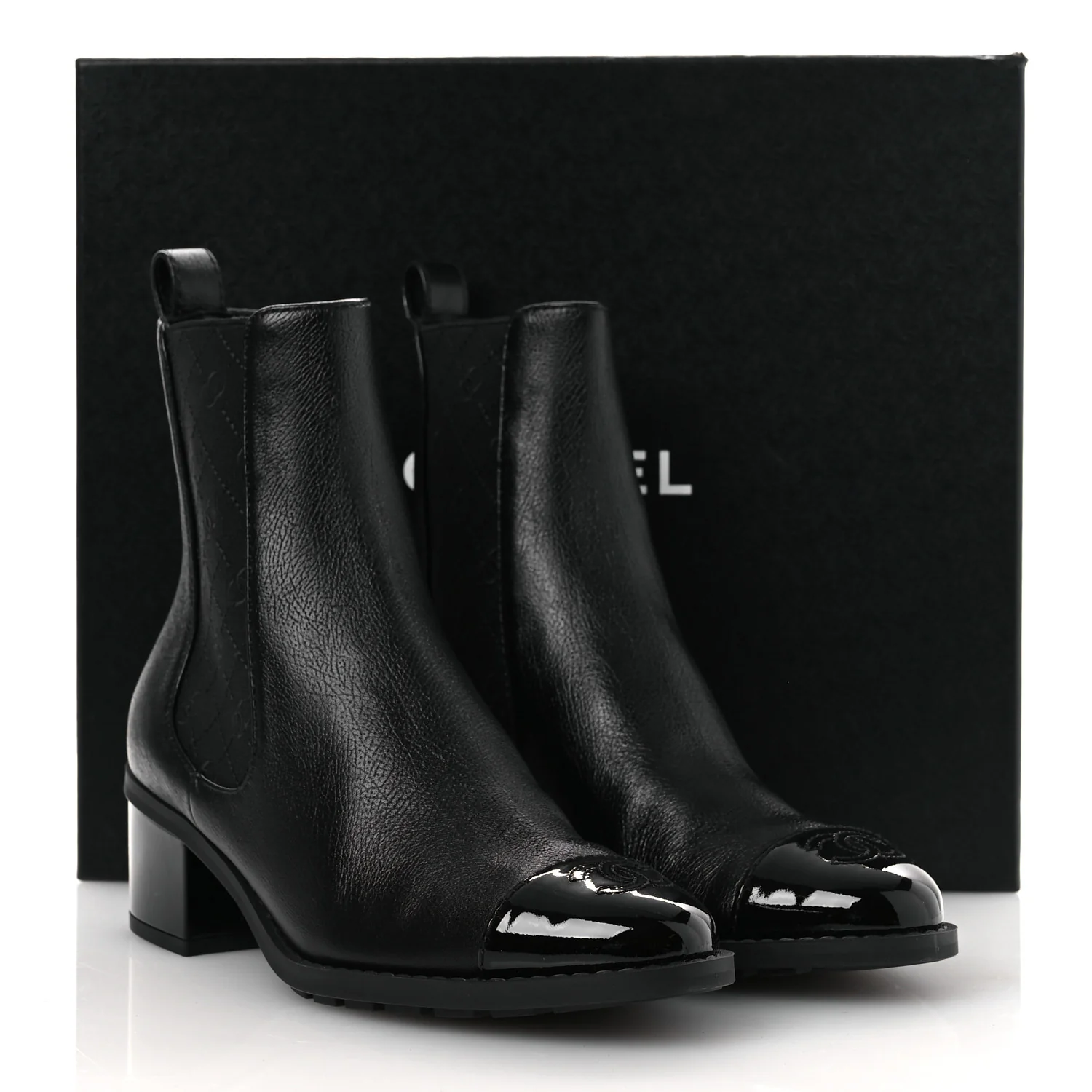 Shiny Grained Calfskin Patent Cap Toe Interlocking CC Short Boots 37.5 Black - Image 12