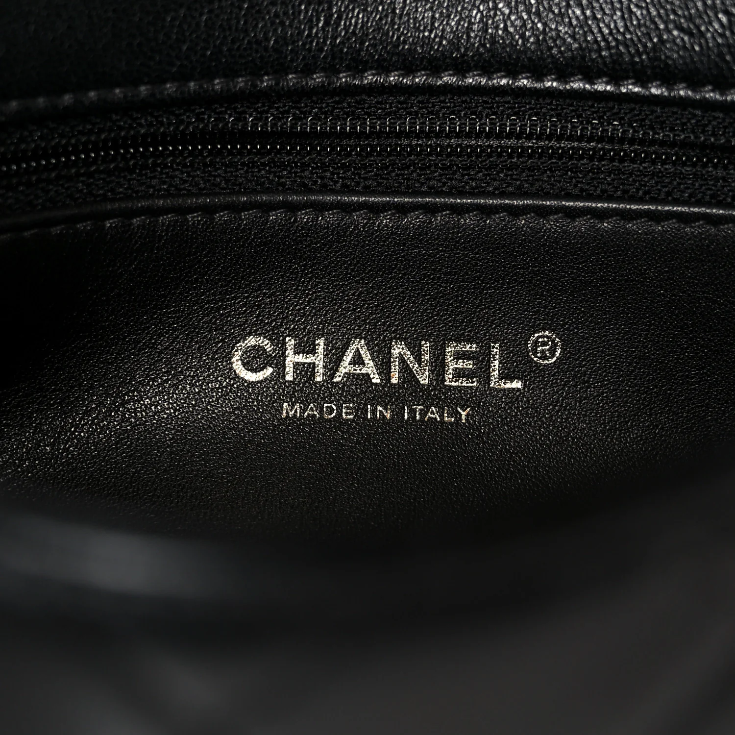 Shiny Lambskin Chain Is More Flap Black - Image 6