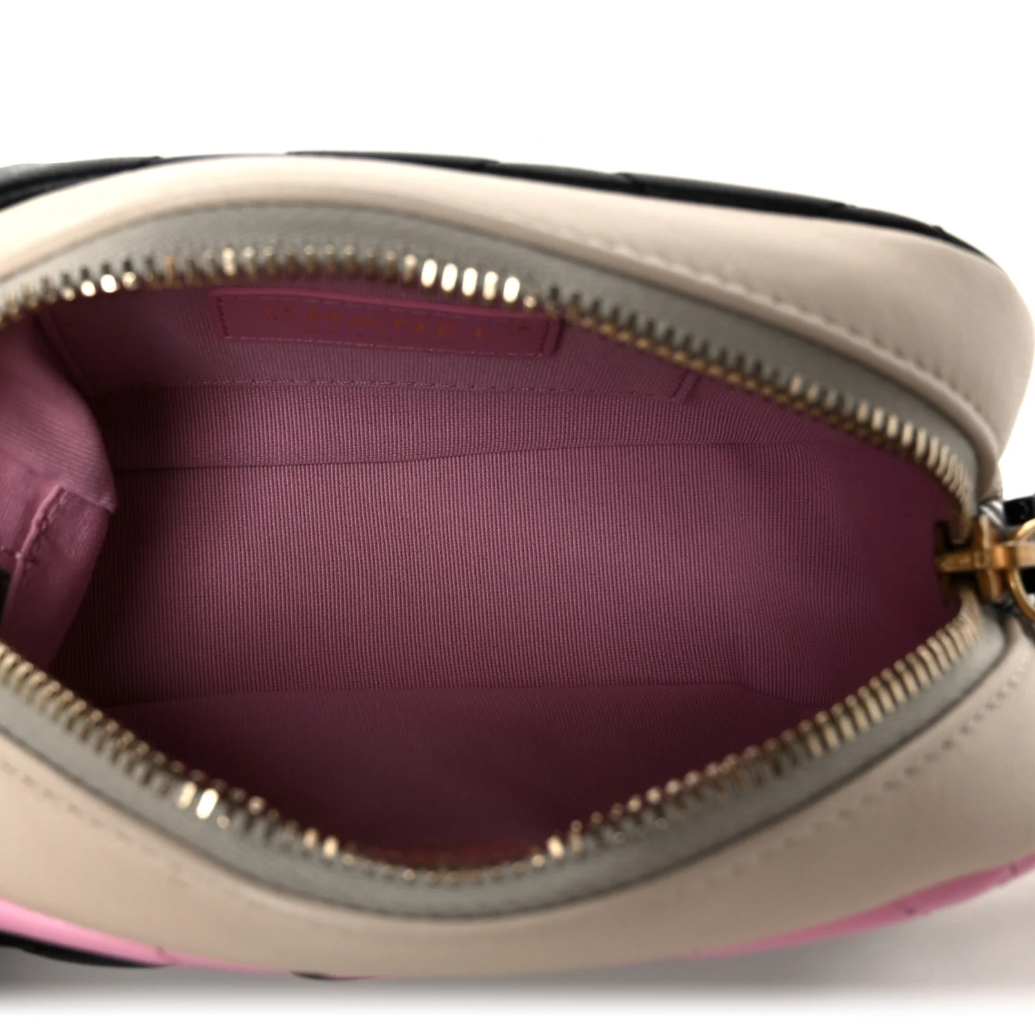 Shiny Lambskin Monochrome Chain Mini Camera Case Bag Pink Black Silver - Image 5